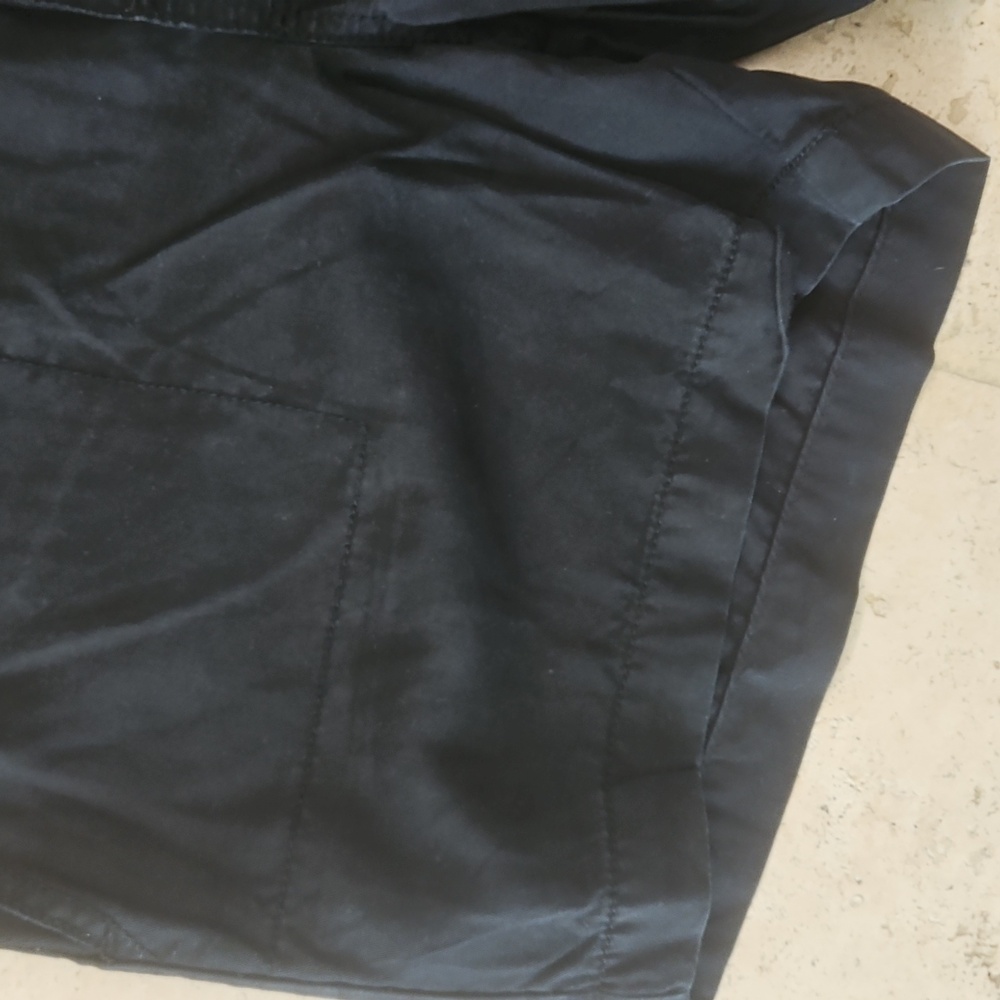Calvin Klein Jeans Black Shorts - Picture 2 of 4